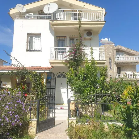 Private Holiday @ Near Long Beach In *